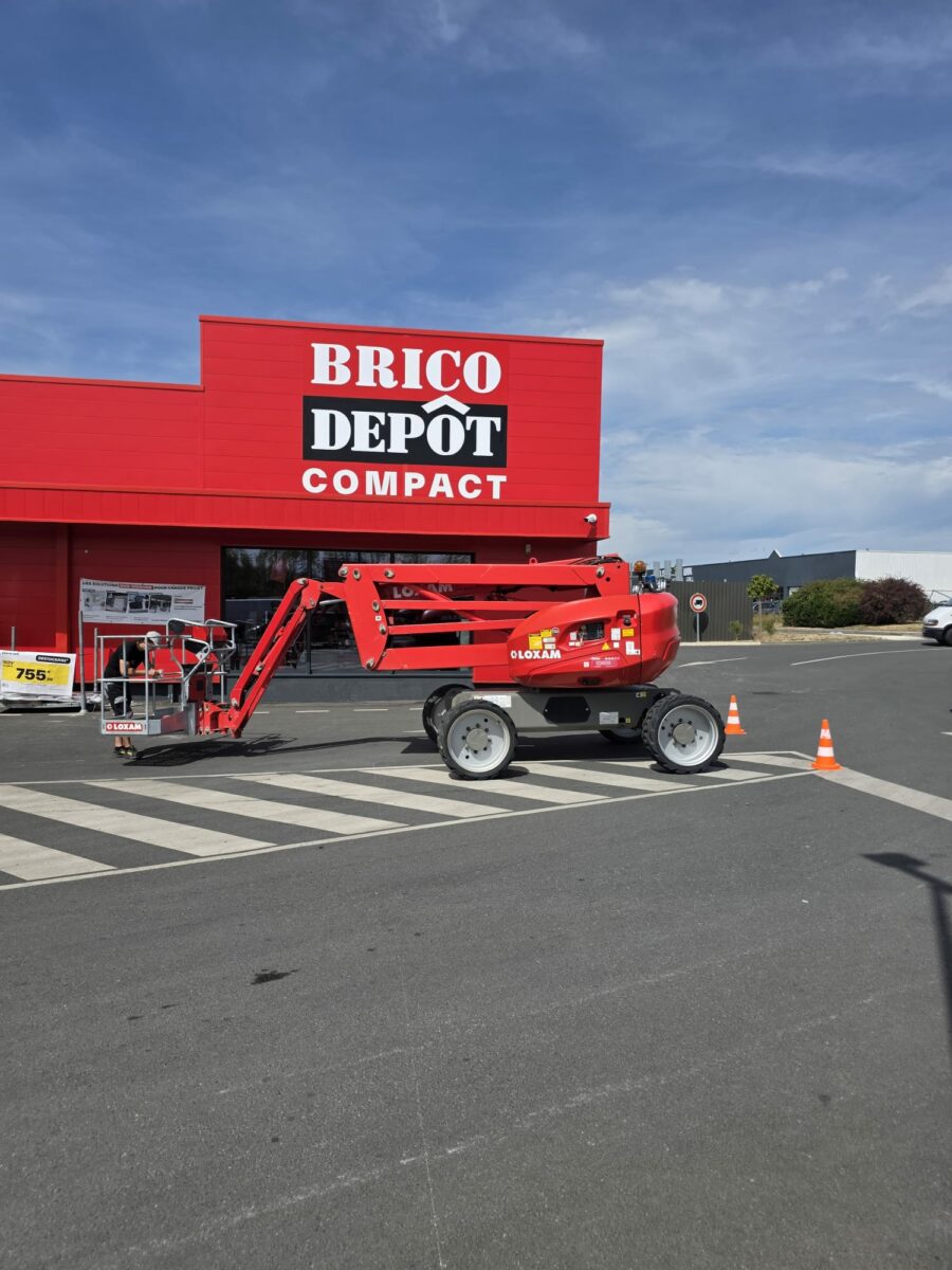 Kdc Flocage De Vehicule A Blois WhatsApp Image 2026 08 26 At 13.32.56 2